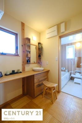 ʑEʏ JE^[tŃCN[ɂǂI