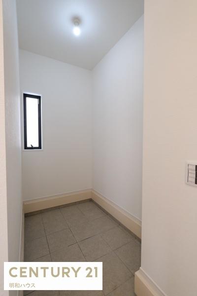 ���[ ���O�p�i�̕ۊǂɕ֗��ȓy�Ԏ��[