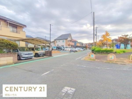 �O�ʓ��H�܂ތ��n�ʐ^ 5����