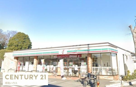 ӊ yRrjzF830mZuCuzIwkX