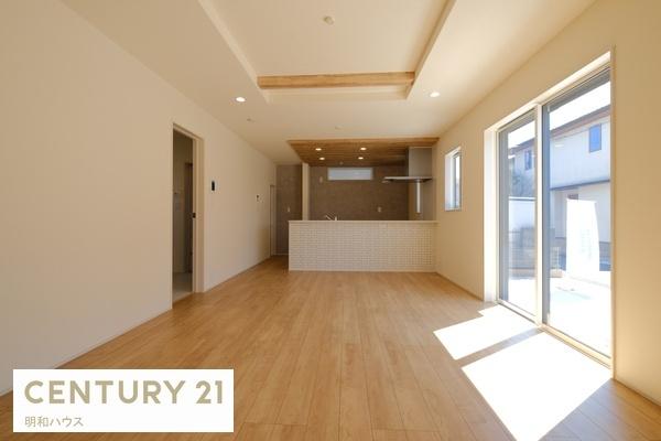 ���r���O �쑤�̑���������������ޖ��邢���r���O