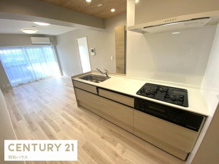 Lb` 򐅊tKXVXeLb`VKI