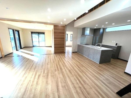 rO lC̑ΖʎLb`ILDKQRI