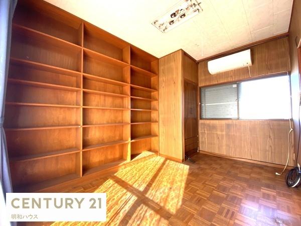 �m�� �{�I�X�y�[�X�̂���m��6���{�m���_���X�I