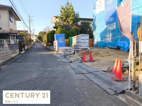 �O�ʓ��H�܂ތ��n�ʐ^ �Ԓʂ肪���Ȃ��Ԍɓ�������S�ł��I