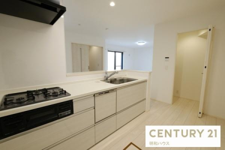 �L�b�`�� �L�b�`�����Ƀp���g���[���t���Ă��܂��I