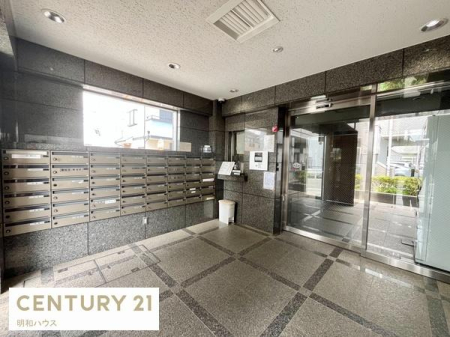 �G���g�����X �I�[�g���b�N�ň��S�ł��I