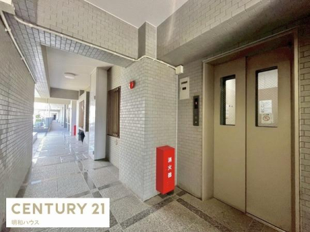 ���̑����p�� �G���x�[�^�[�Ŋy�X�ړ��ł��܂���