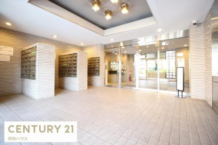 �G���g�����X �I�[�g���b�N�E�h�ƃJ�����t���ň��S��