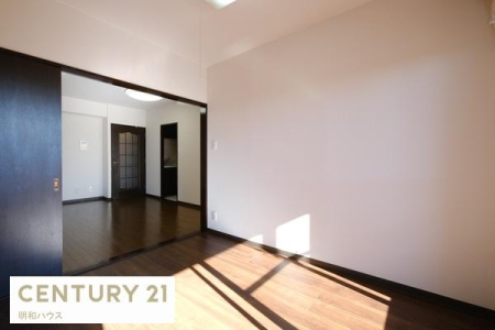 �m�� �m��4.8���@�ʊp�x����B�e��