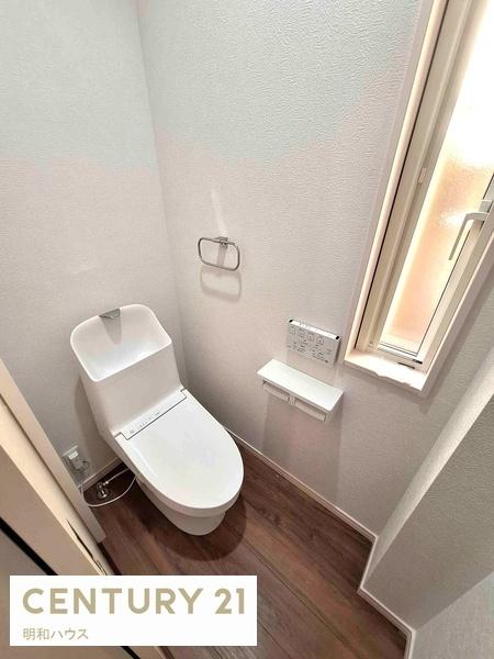 �g�C�� 1�K�E�H�V�����b�g�g�C���I