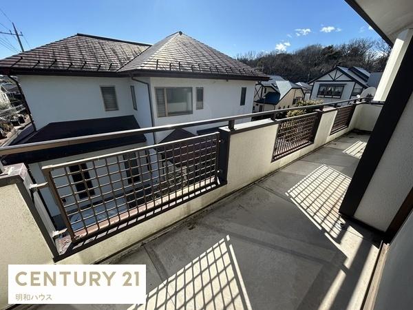 �o���R�j�[ �L���Ė��邢�o���R�j�[�I