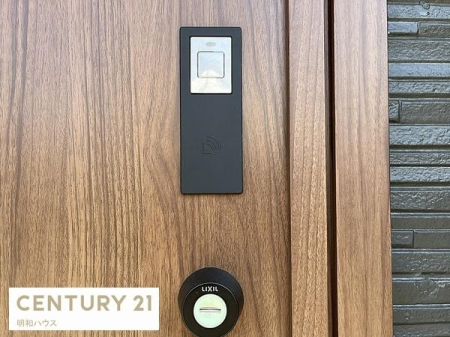 ���� �s�b��ƊJ�I�d�r���t�����փh�A�I