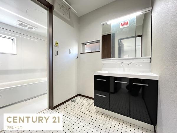 ���ʑ�E���ʏ� -