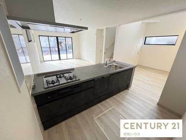 �L�b�`�� 1�����E�Ǝ��̖�����o�ϓI�ȐH���I