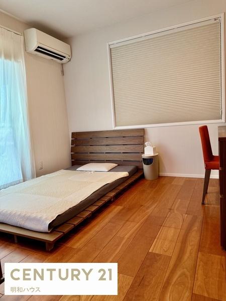 �m�� ������������閾�邢�x�b�h���[��