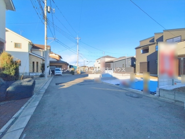 �O�ʓ��H�܂ތ��n�ʐ^ -