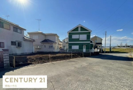 �O�ʓ��H�܂ތ��n�ʐ^ ����4LDK�ɂł���ό^�Z��I