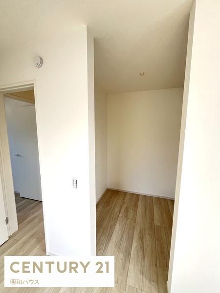 ���[ W-�N���[�[�b�g�I�m��8.1��