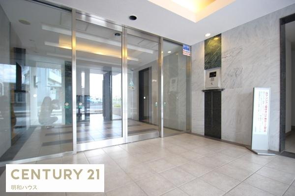 �G���g�����X �I�[�g���b�N�t���ň��S��