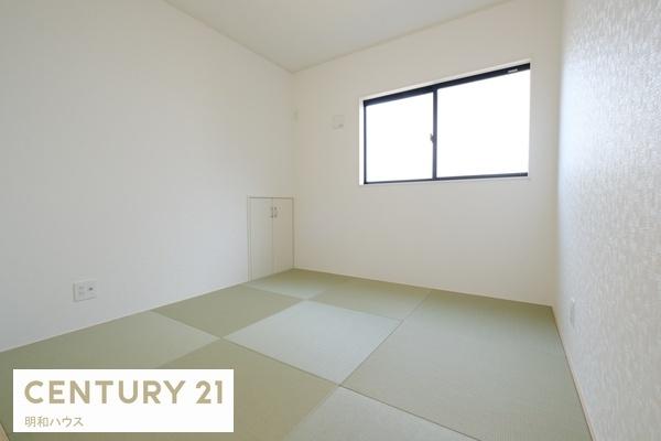 �a�� 2���� �a��4.5���{����