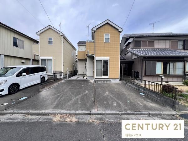 �O�ʓ��H�܂ތ��n�ʐ^ -