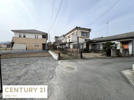 �O�ʓ��H�܂ތ��n�ʐ^ �Ő��D���̒����D�ǏZ��I