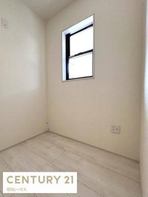 ���r���O�ȊO�̋��� �d��ȃX�g���[�W���[���I