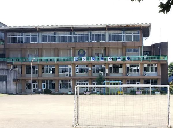 ���ӊ� �y���w�Z�z�F130m��z�s�����P�֓쏬�w�Z