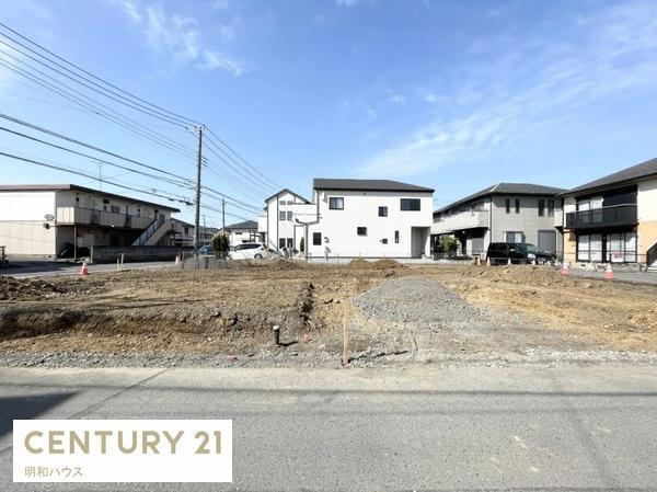 �O�ʓ��H�܂ތ��n�ʐ^ ��������������։w�k��11���̏Z��n�I