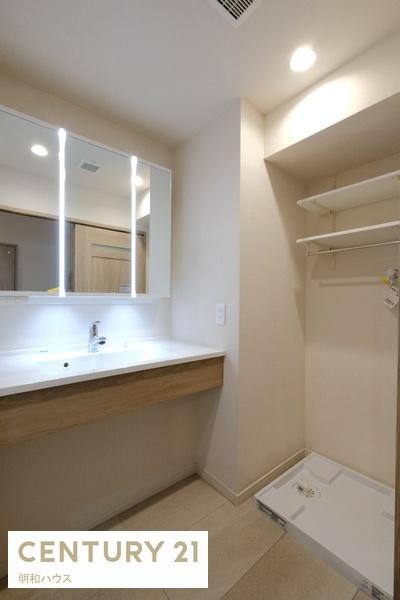 ���ʑ�E���ʏ� �O�ʋ��t���V�����v�[�h���b�T�[