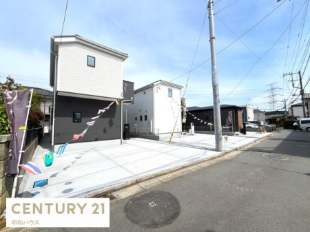 �O�ʓ��H�܂ތ��n�ʐ^ ���₢���킹���҂����Ă���܂��I