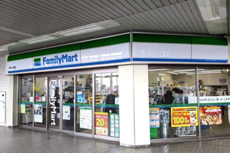 ���ӊ� �y�R���r�j�z�F1002m�t�@�~���[�}�[�g �����R�w�X