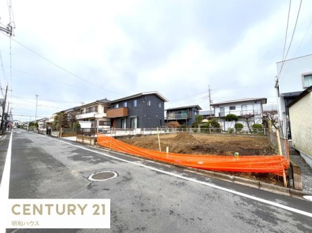 �O�ʓ��H�܂ތ��n�ʐ^ ���R�L���ȏZ���ŐV�������I