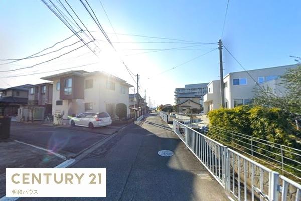 �O�ʓ��H�܂ތ��n�ʐ^ �s�s�K�X�E�{�����G���A