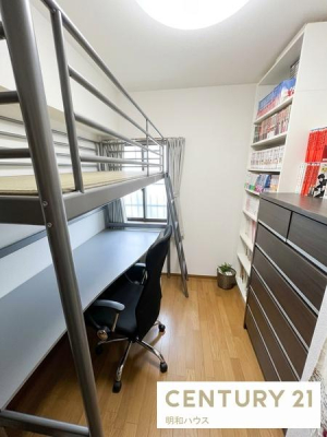 �m�� �m��4.3���I