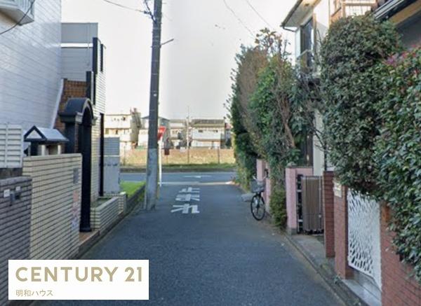 ���n�O�ώʐ^ ��������������։w�k��18���̏Z��n�I