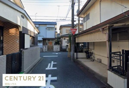 �O�ʓ��H�܂ތ��n�ʐ^ �������_�݂���L���ȏZ���I