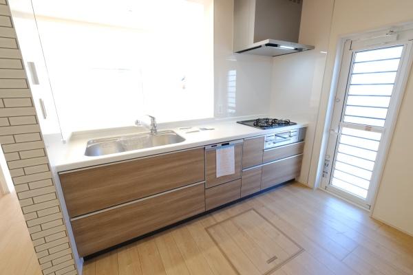 �L�b�`�� ������E�������[�t���Ă��܂��I