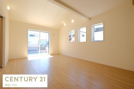 ���r���O �Ƒ��̏Ί炪����e���̋�ԁI