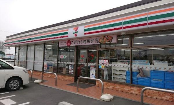 ���ӊ� �y�R���r�j�z�F170m�Z�u���C���u�������R�΋��X