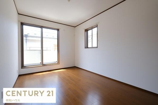 �m�� 2�K �쐼���m��