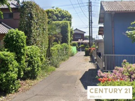 �O�ʓ��H�܂ތ��n�ʐ^ -