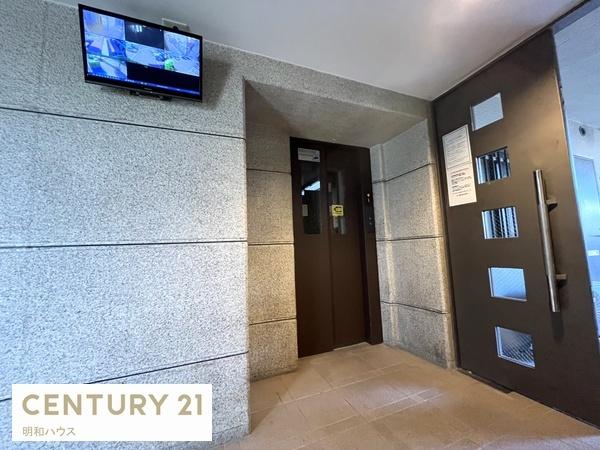 �G���g�����X -