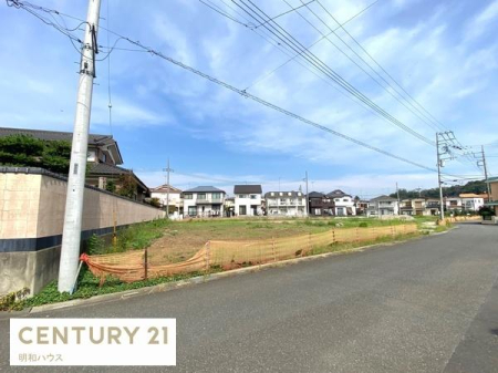 �O�ʓ��H�܂ތ��n�ʐ^ 6���E�쑤4.2�`6���[�g�������ړ��I