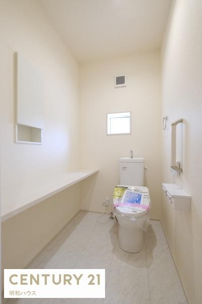 �g�C�� 2���� �J�E���^�[�t���̍L���g�C������