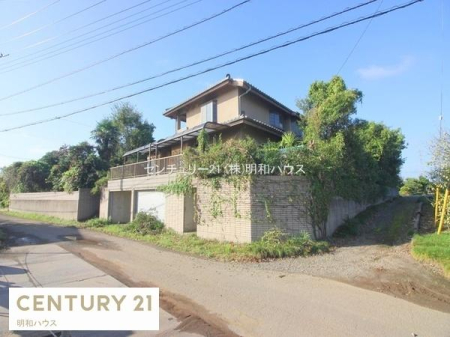 �O�ʓ��H�܂ތ��n�ʐ^ -