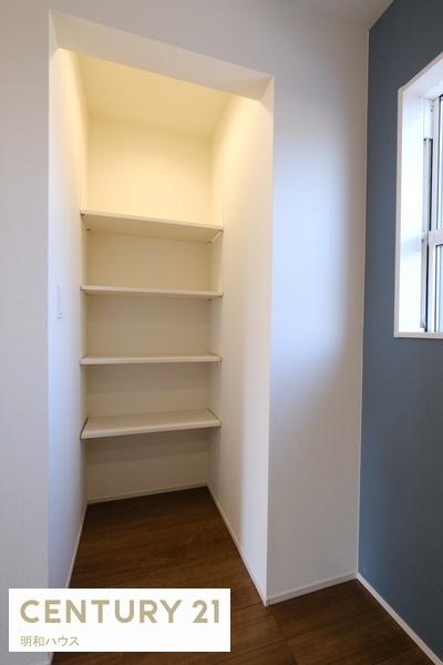 ���[ �֗��ȃL�b�`���p���g���[